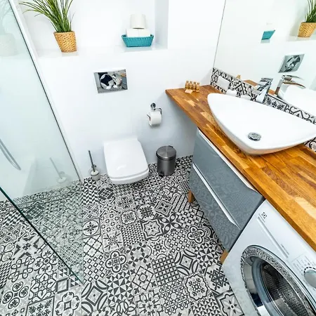 Apartment Bright - Neptun Park By Oneapartments Gdansk